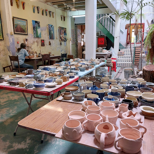 The Clay House - Home Made Pottery