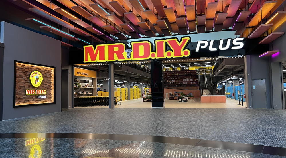 MR. DIY PLUS 1 MR. DIY PLUS – Alat DIY Terbaik untuk Projek Rumah dan Hobi