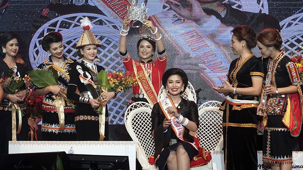 Kim Chok di Matunggung: Foto Menakjubkan Pemandangan Alam & Budaya