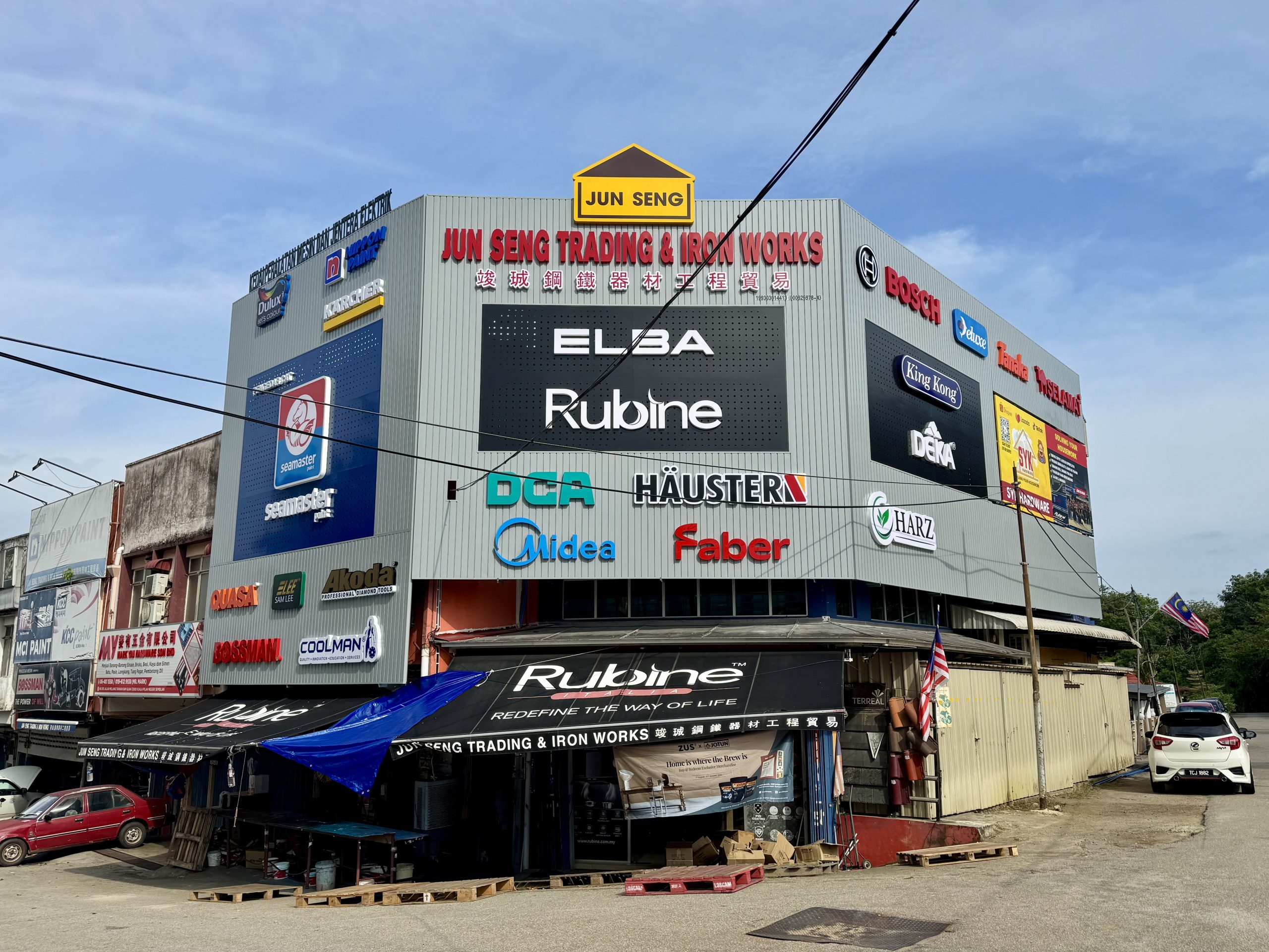 Jun Seng Trading & Iron Works – Penyedia Perkhidmatan Besi & Peralatan Industri Berkualiti